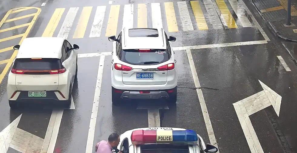 A112A3EA6ACAF38BF6D6668B3AD6763D945D67C7_size96_w980_h506.jpg